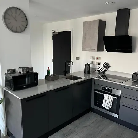 Apartament Minster Icona 250 Free Parking & Gym