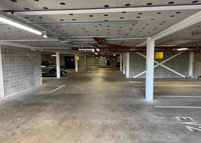 Minster Icona 250 Free Parking & Gym York